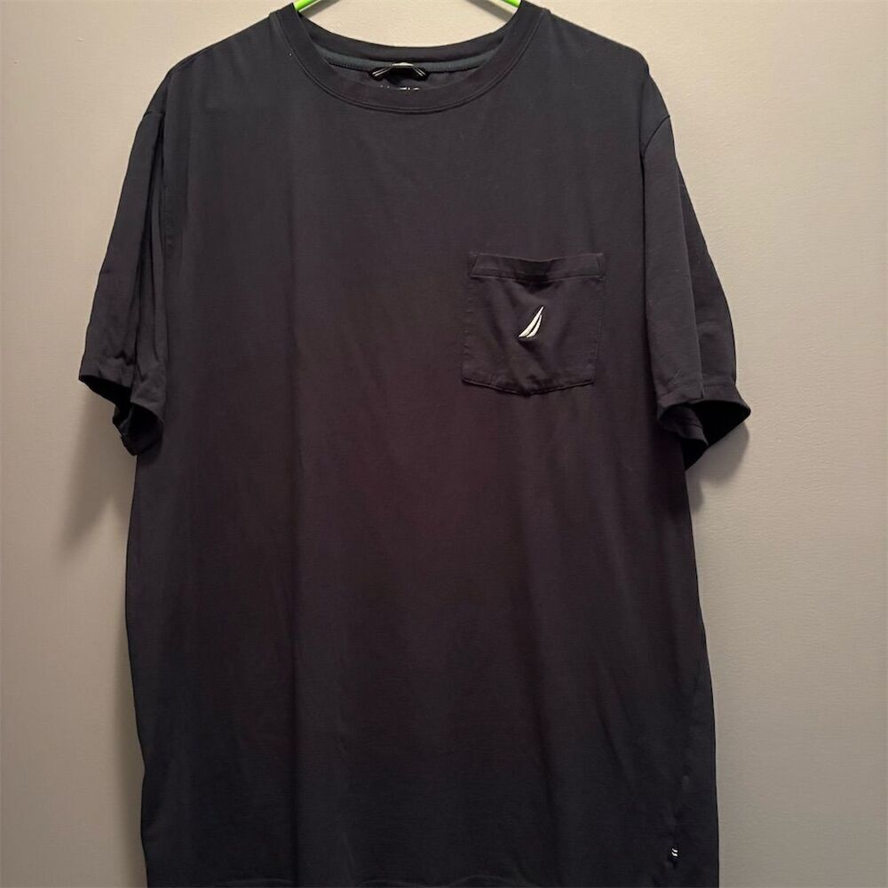 *3/$15 Nautica Men's XL Blue Crew Neck Short Sleeve Pocket T-Shirt Standard